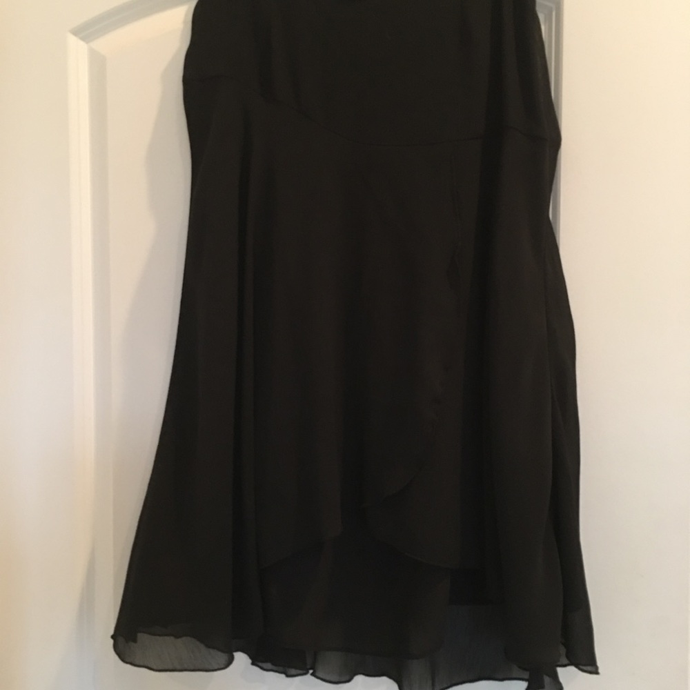 Classic black layered chiffon skirt.